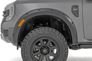 Ford Ranger Pocket Fender Flares - Rough Country - Simulated Riveted - Flat Black - '24-'25